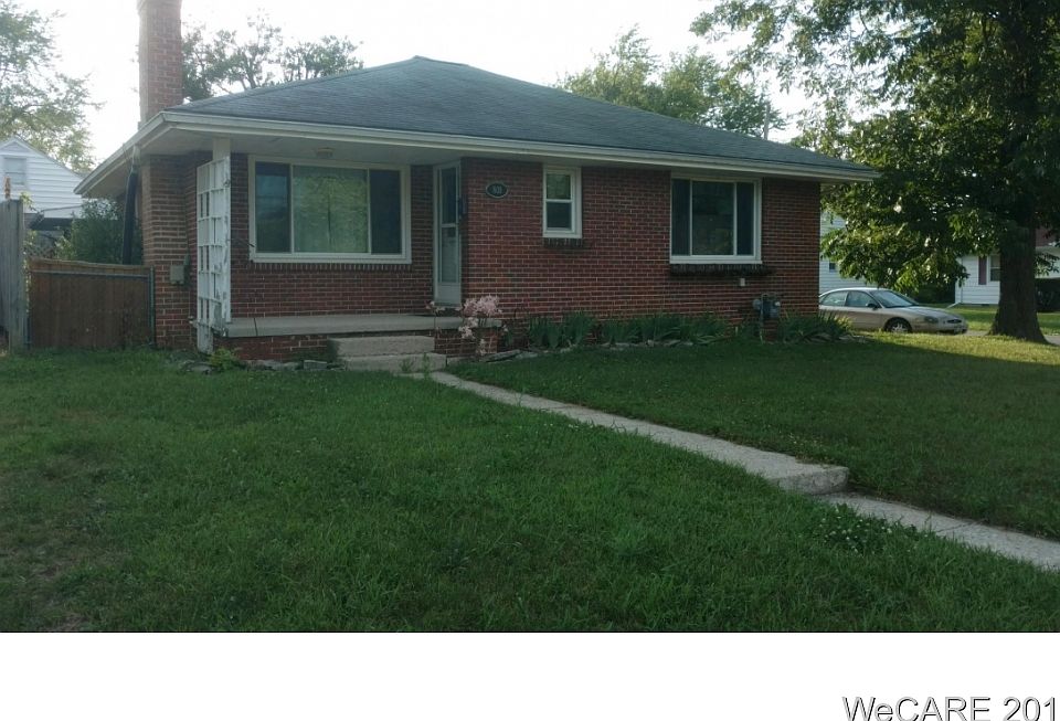 1st image of 800 S Nixon Ave