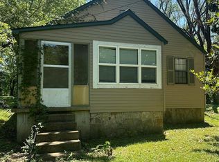 204 Marvin St, Doniphan, MO 63935