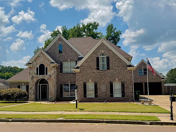 4th image of 7011 Alder Wood Dr