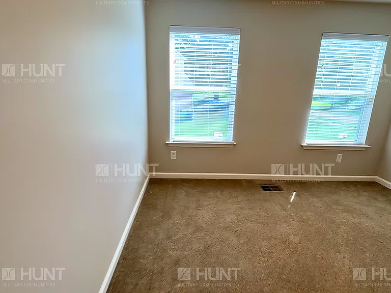 5996 Elrod Loop — Photo 6