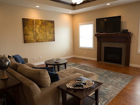 3rd image of 4606 Cortez Dr