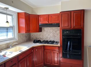 1049 Hartman Ln FLOOR 1, Far Rockaway, NY 11691