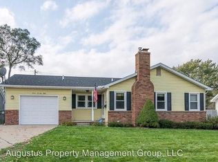 778 S Main St, Chelsea, MI 48118