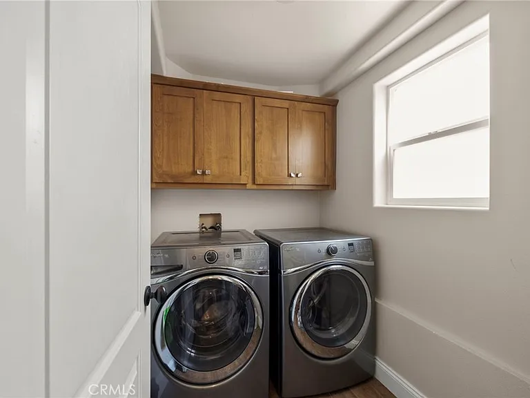 412 Acacia Ave #1/2 — Photo 27