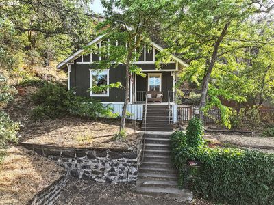 608 E 4th St, The Dalles, OR, 97058