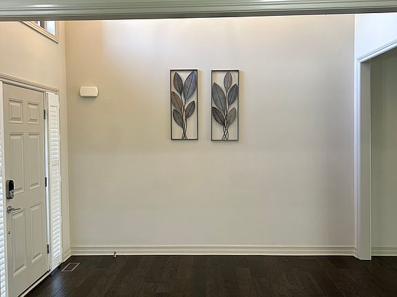 5th image of 1566 Garden Park Dr