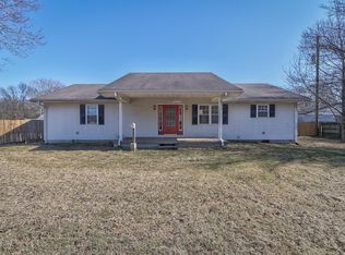 319 N 8th St, Boonville, IN