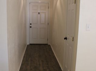 1103 E Toledo St, Beeville, TX 78102