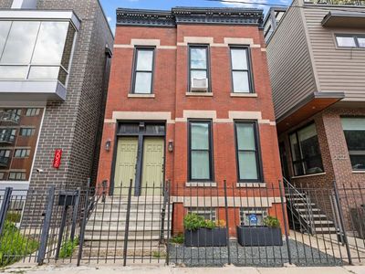 2024 W Superior St, Chicago, IL, 60612