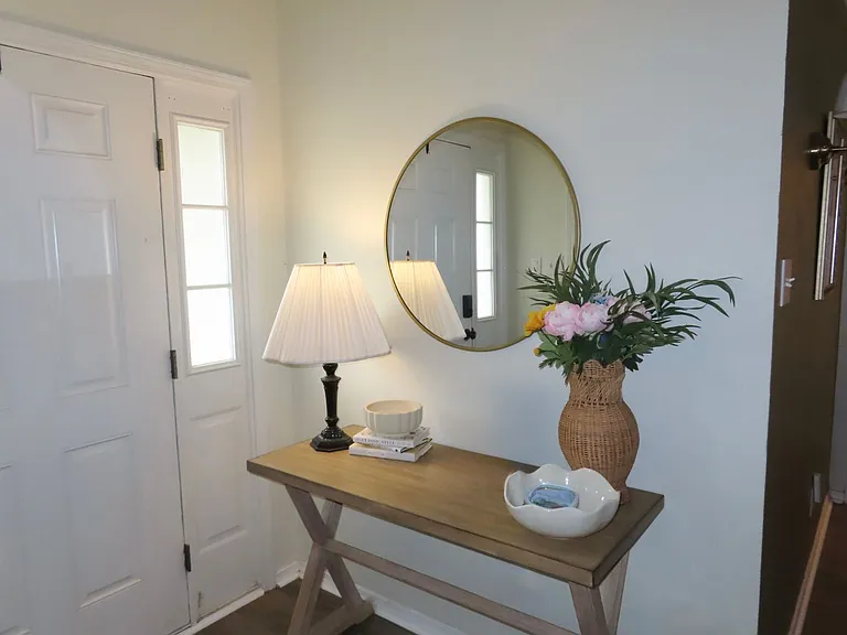9471 Homestead Dr S — Photo 16