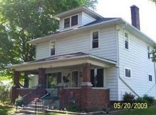 132 E Crawford St, Upper Sandusky, OH 43351