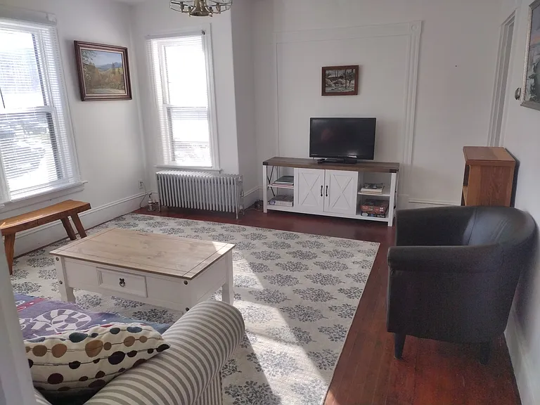380 Main St #2 — Photo 8