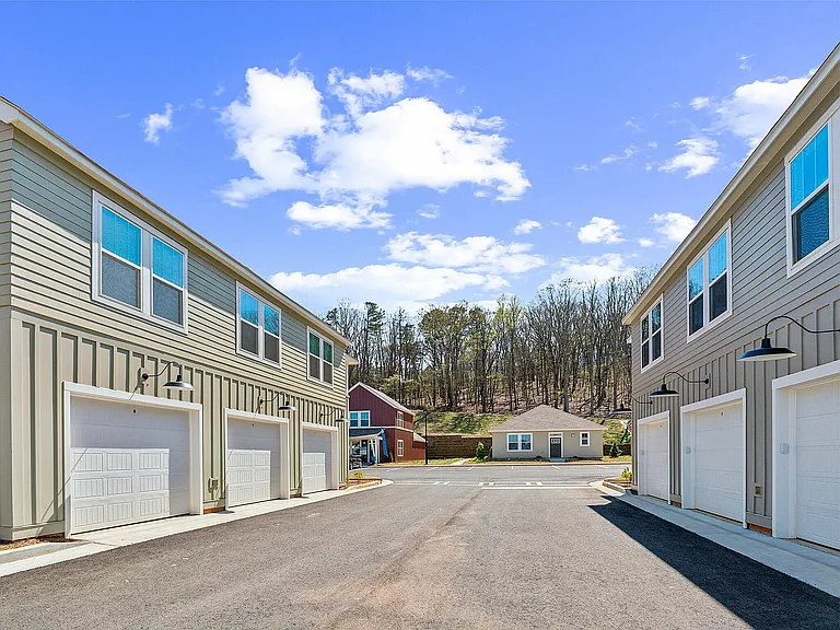 LEO at Cartersville- Single Family Rental Homes — Photo 25