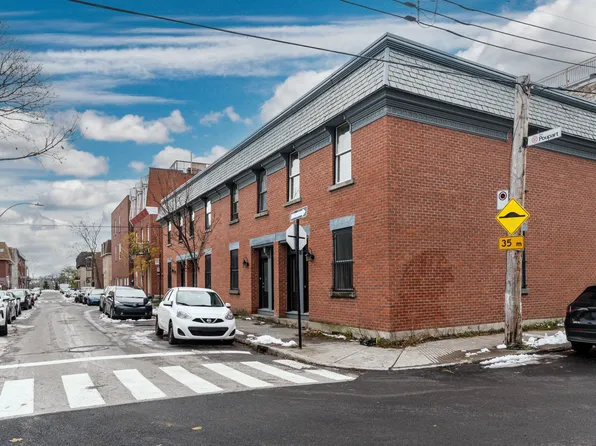 1434 Rue Poupart #1436, Montreal, QC H2K 3E8