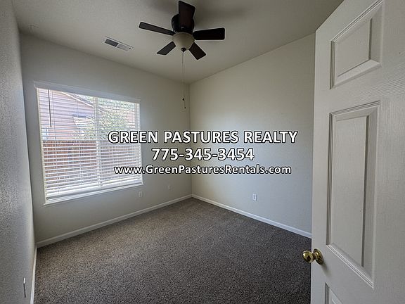 4th image of 1045 Brierwood Ln