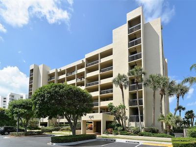 1045 Gulf Of Mexico Dr Unit 403, Longboat Key, FL, 34228