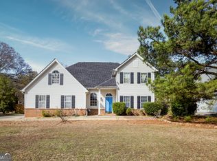 308 Calgary Dr, Peachtree City, GA 30269