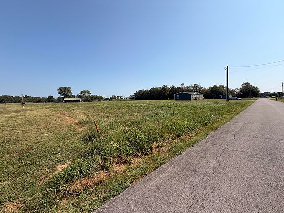 5th image of Clearfork Rd