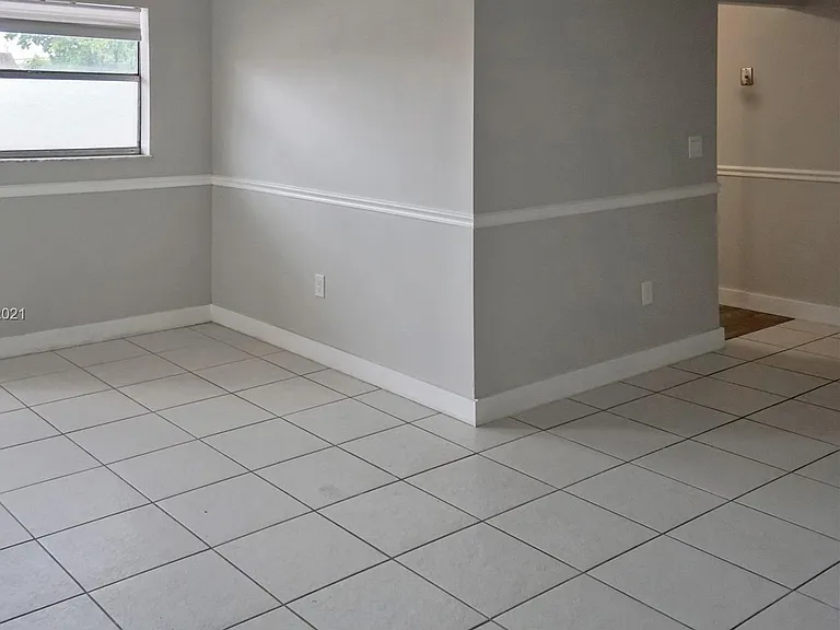 1265 W 24th St #224 — Photo 16