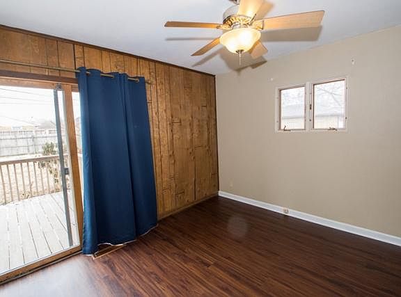 5th image of 209 N Hawthorne Dr