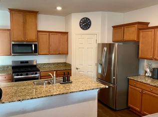 6432 Drury Ln, Sparks, NV 89436