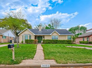 14102 Briarworth Dr, Houston, TX 77077