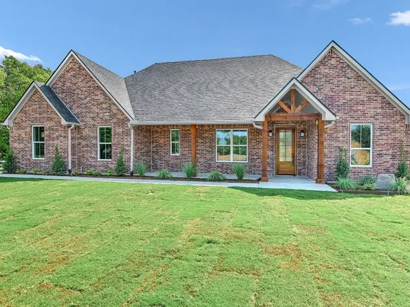 301 Shelby Trl, Bells, TX 75414