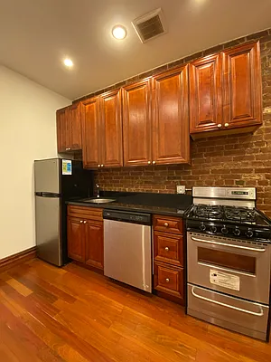 Rented by Compass | media 2