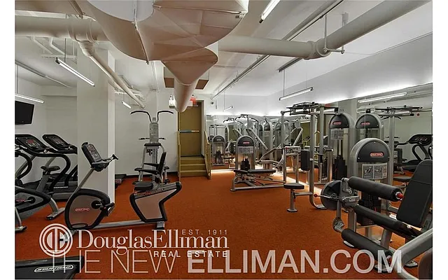 Rented by Douglas Elliman | media 14