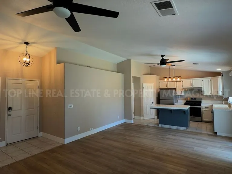 520 Pepper Dr — Photo 12