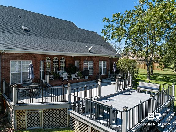 4th image of 13032 Saddlebrook Cir
