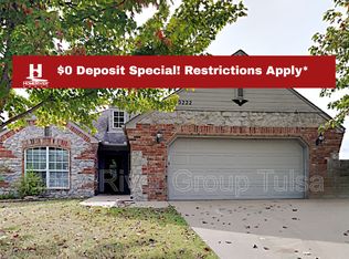 10222 E 99th St N, Owasso, OK 74055