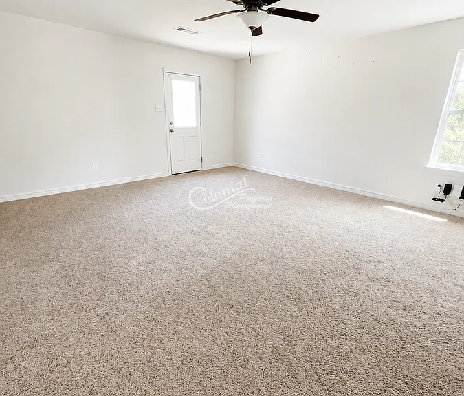 513 Locksley Cv — Photo 4