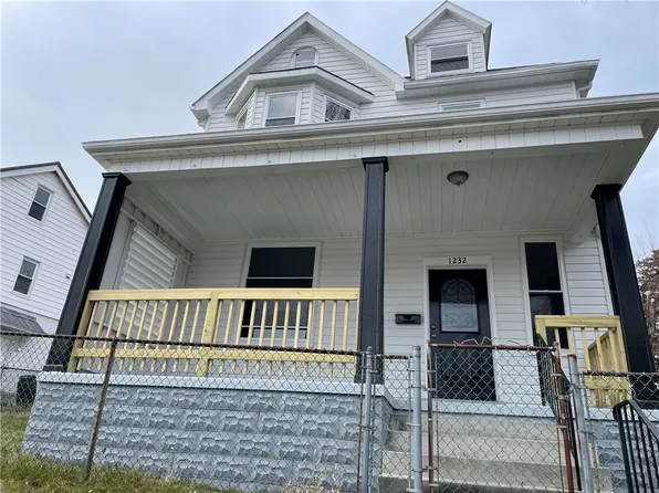 1232 Clairhaven St, Pittsburgh, PA 15205