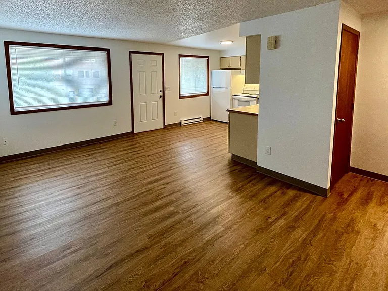 Hartson 8-Plex — Photo 2