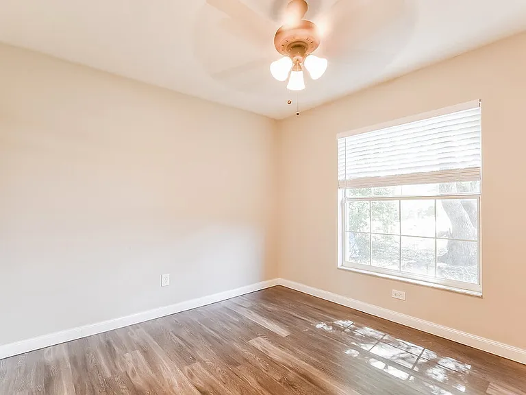 4166 Shadow Creek Cir — Photo 15