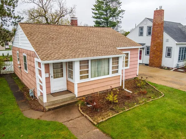 107 KENT STREET, Wausau, WI 54403