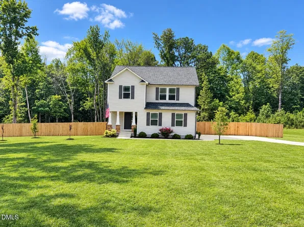 300 Starry Sky Dr, Benson, NC 27504