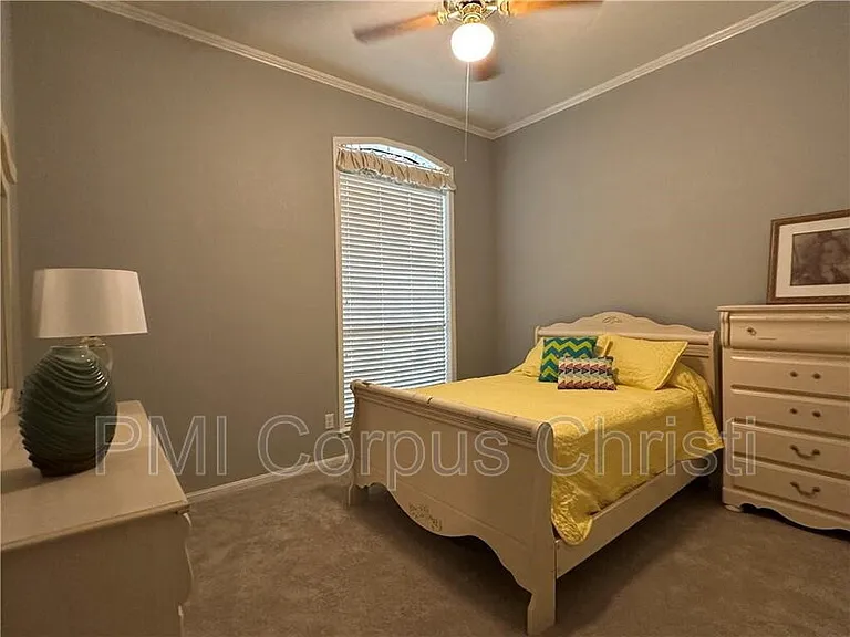 7421 Lake Neuchatel Dr — Photo 12