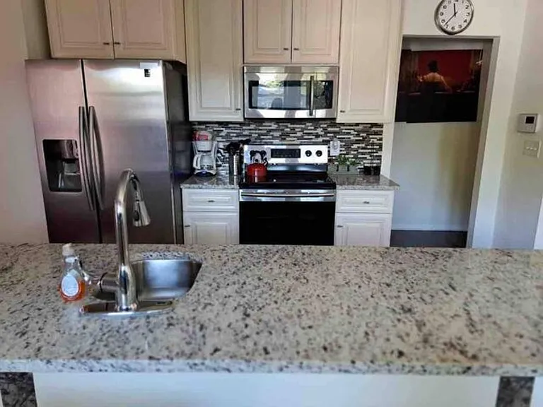 1545 Westview Dr SW — Photo 18