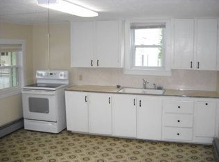 31 Hicks Rd APT 2, Augusta, ME 04330