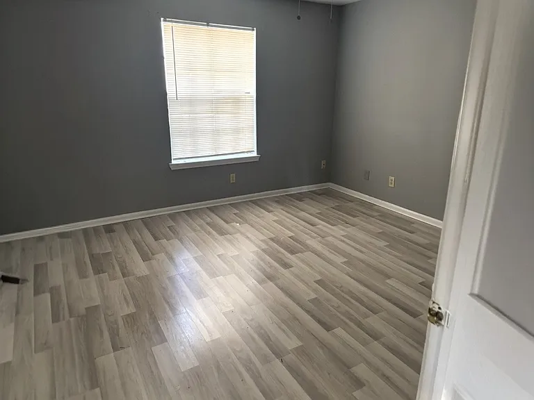 14600 Fonmeadow Dr #100 — Photo 11
