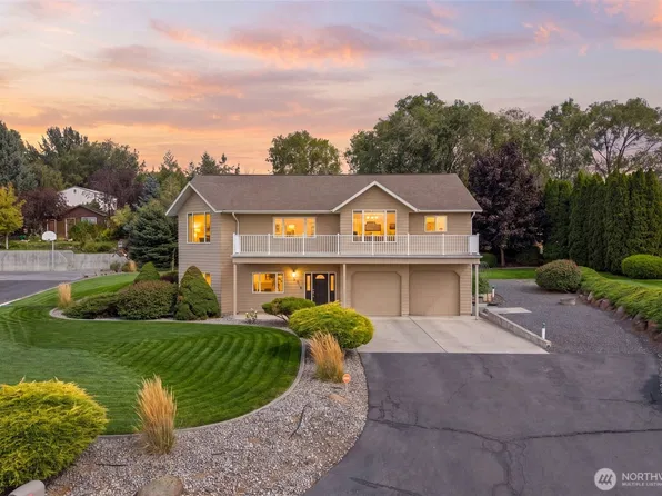 927 Easy Street NE, Moses Lake, WA 98837