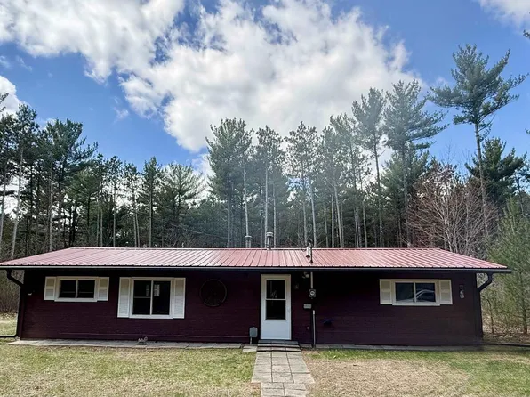 E2552 Porter Road, Lone Rock, WI 53556