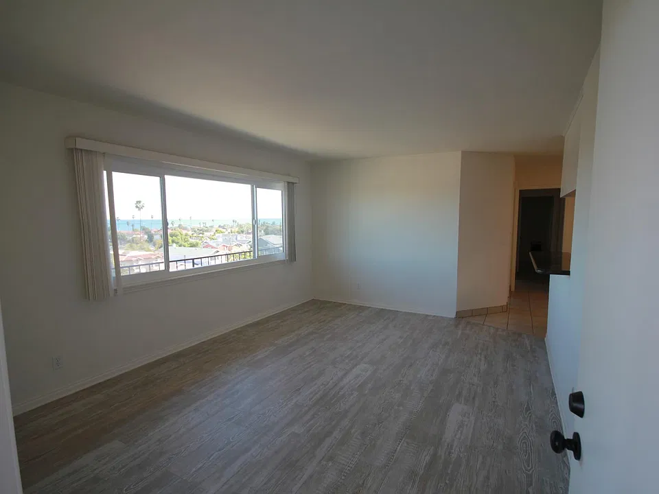 Entrance and Living Room