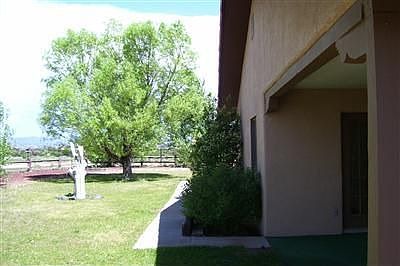 4th image of 47 Paseo De Martinez