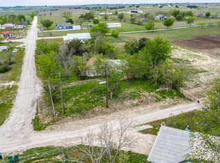 611 Old Shive Rd, Hamilton, TX 76531