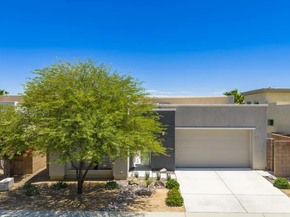 4270 Amber Ln, Palm Springs, CA 92262