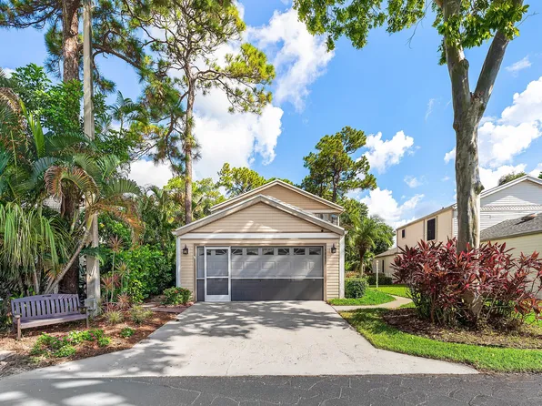5601 Berry Blossom Way W, West Palm Beach, FL 33415