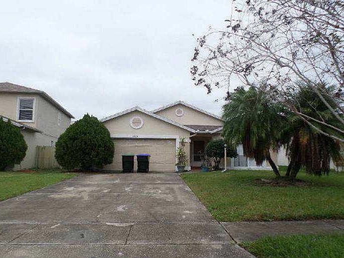 1st image of 2762 Woodruff Dr